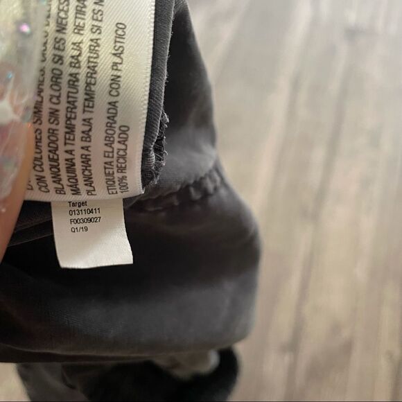 2/$20 Universal Thread gray utility shorts - Picture 8 of 8